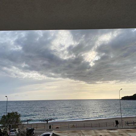 Mediterranean Apartments Himare Esterno foto